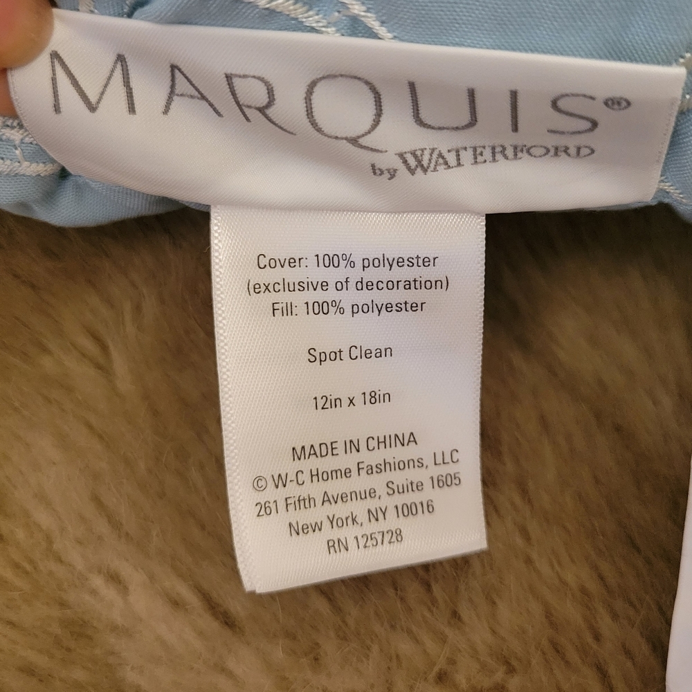 NEW Marquis by Waterford Tierra decorative pillow (only one pillow) - Picture 7 of 8